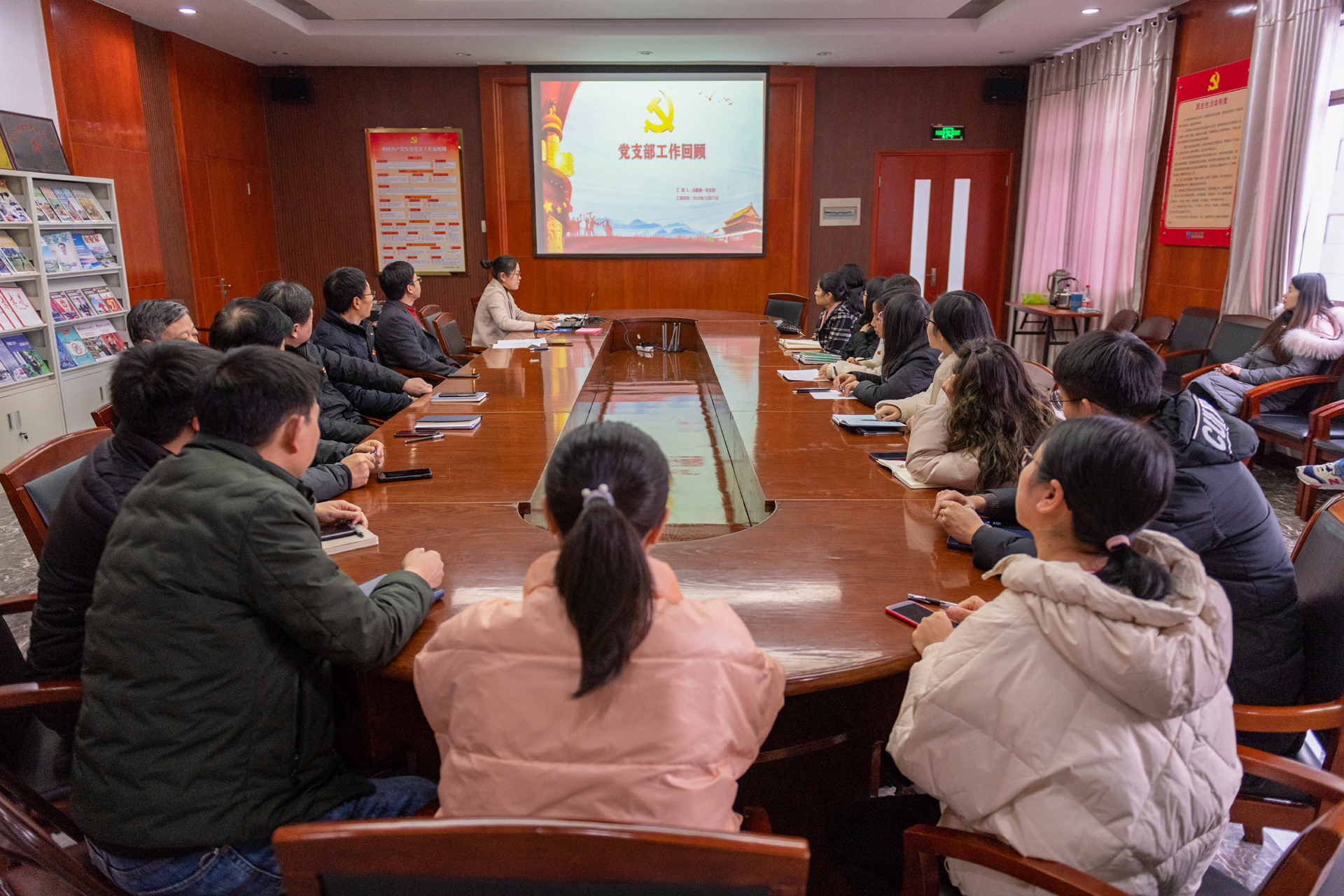 沈鋼攝.jpg